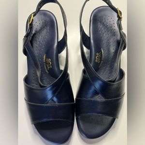 SAS sandals new in box size 11